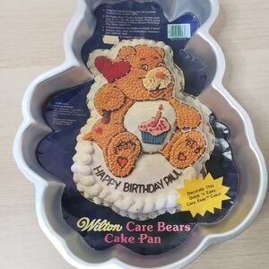Vintage Birthday Bear Cake Pan